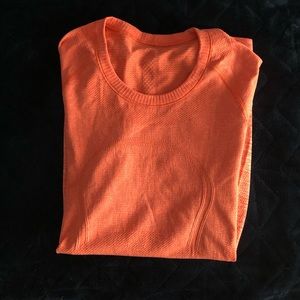 Lululemon orange ombré shirt!